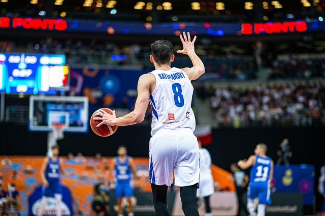 网站入口-主场球迷见证捷克末轮突围 还有比这更好的剧情吗