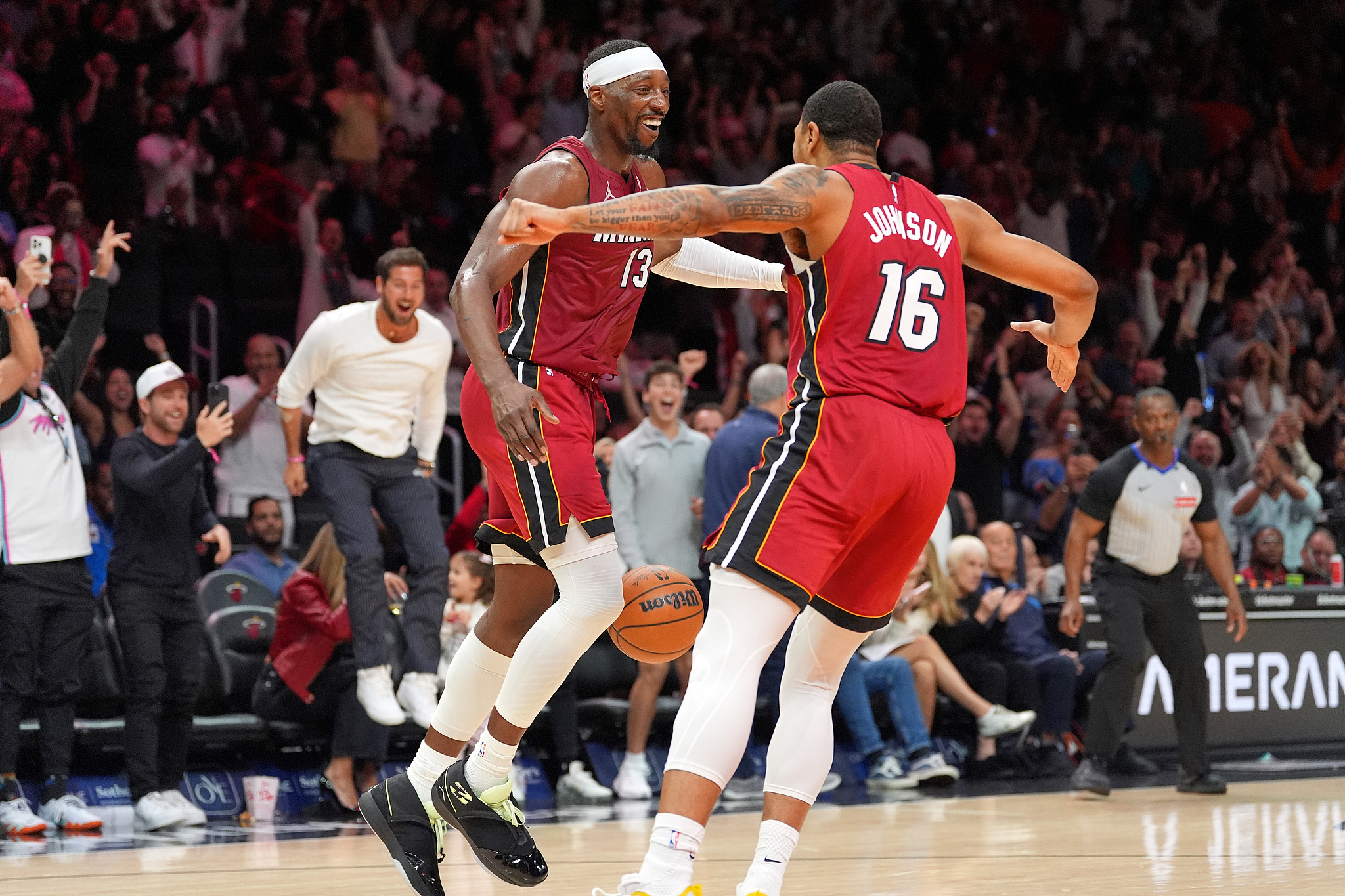 官方网站-阿德巴约单场83分位列历史第二 一战刷新多项纪录