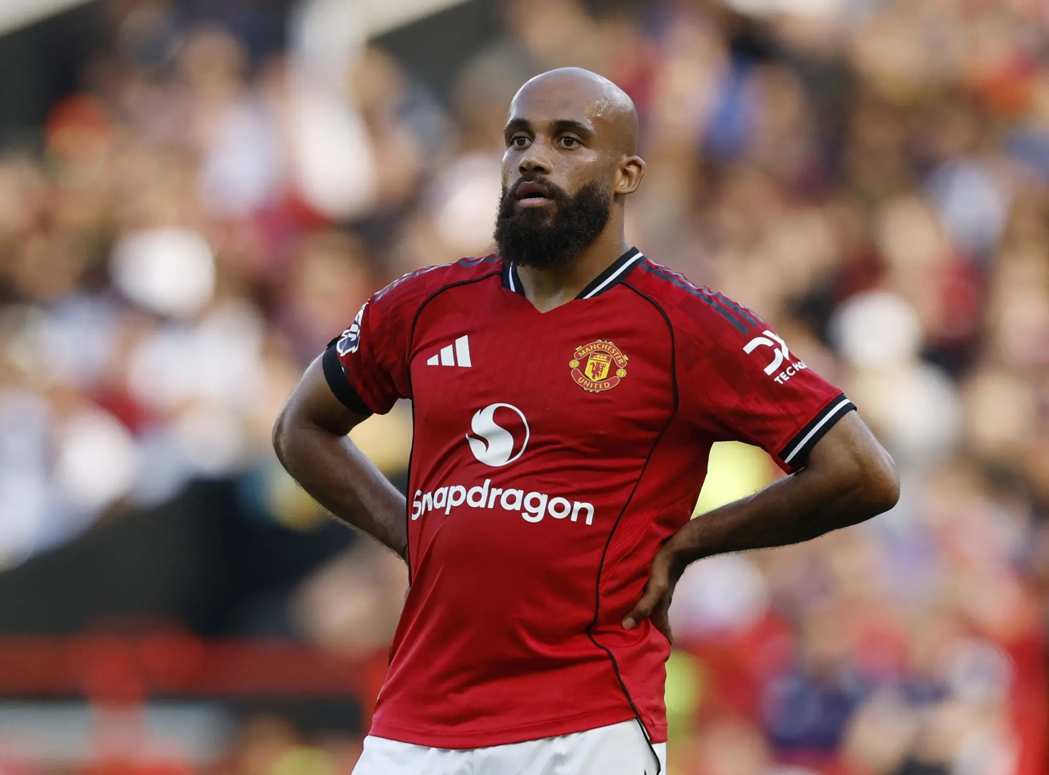 注册领彩金-姆伯莫vs维拉全场数据：射门2射正1，关键传球1，抢断2拦截1